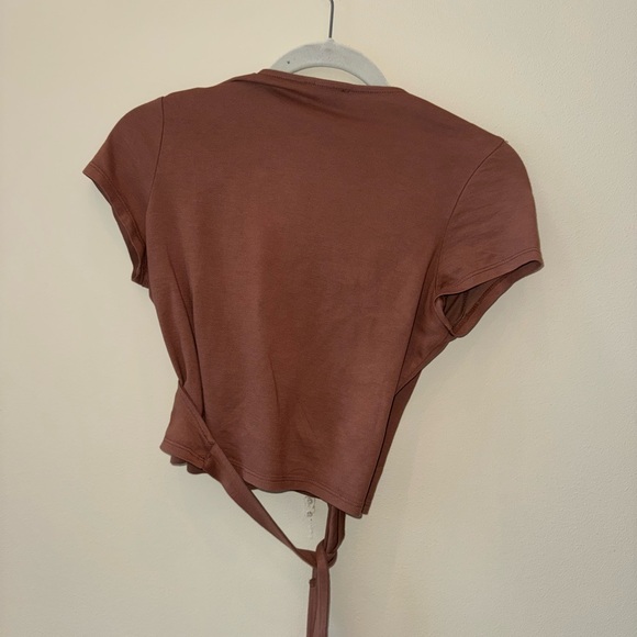 AG Adriano Goldschmied Rust Wrap Crop Top - Picture 3 of 3
